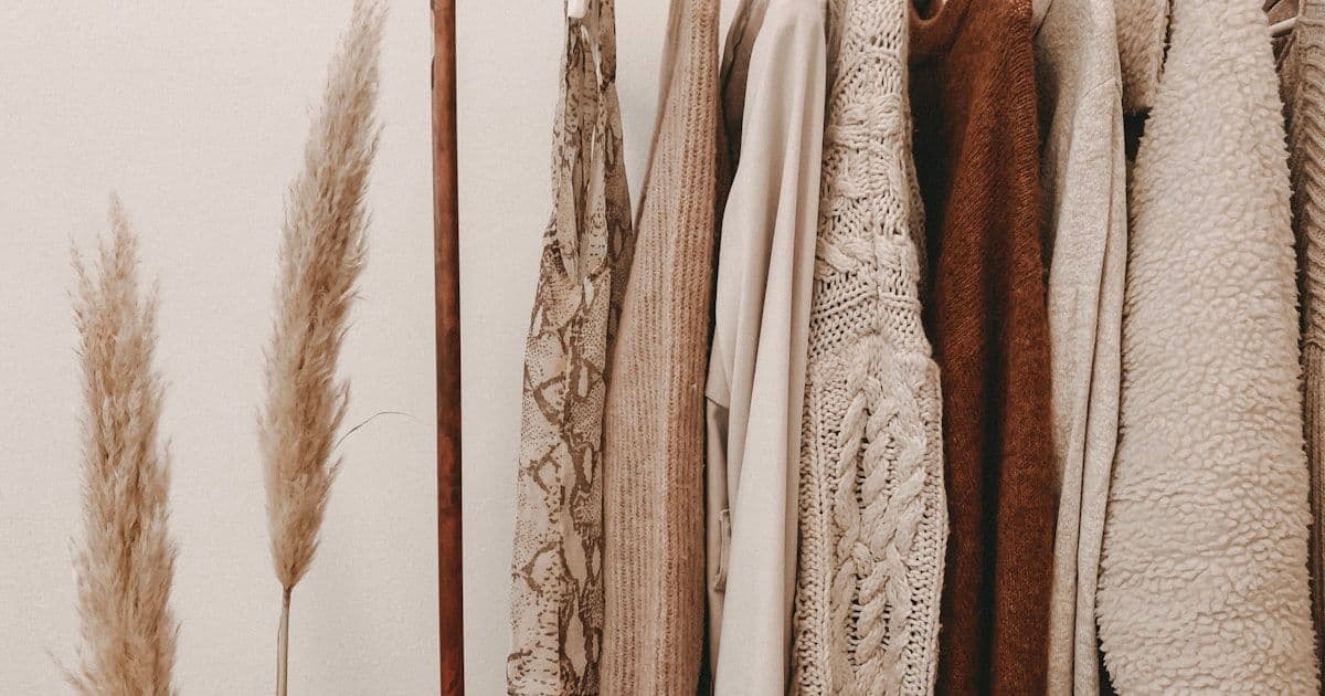 App Like 6th Street Development Cost: Regional Fashion & Luxury Marketplace